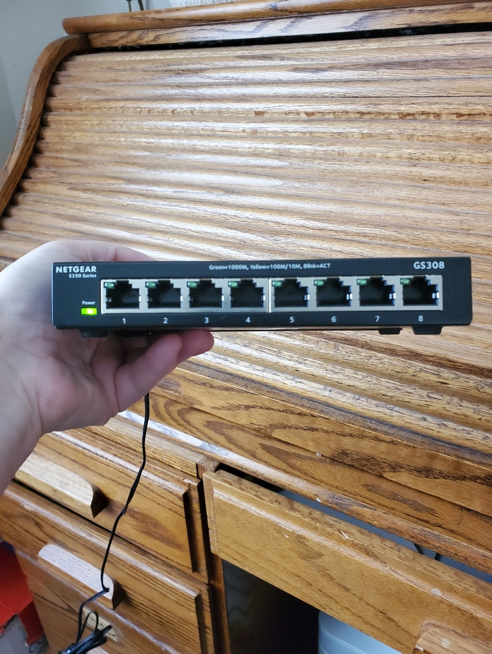 NETGEAR GS308 8-port Gigabit Ethernet unmanaged switch AS IS - Picture 2 of 11